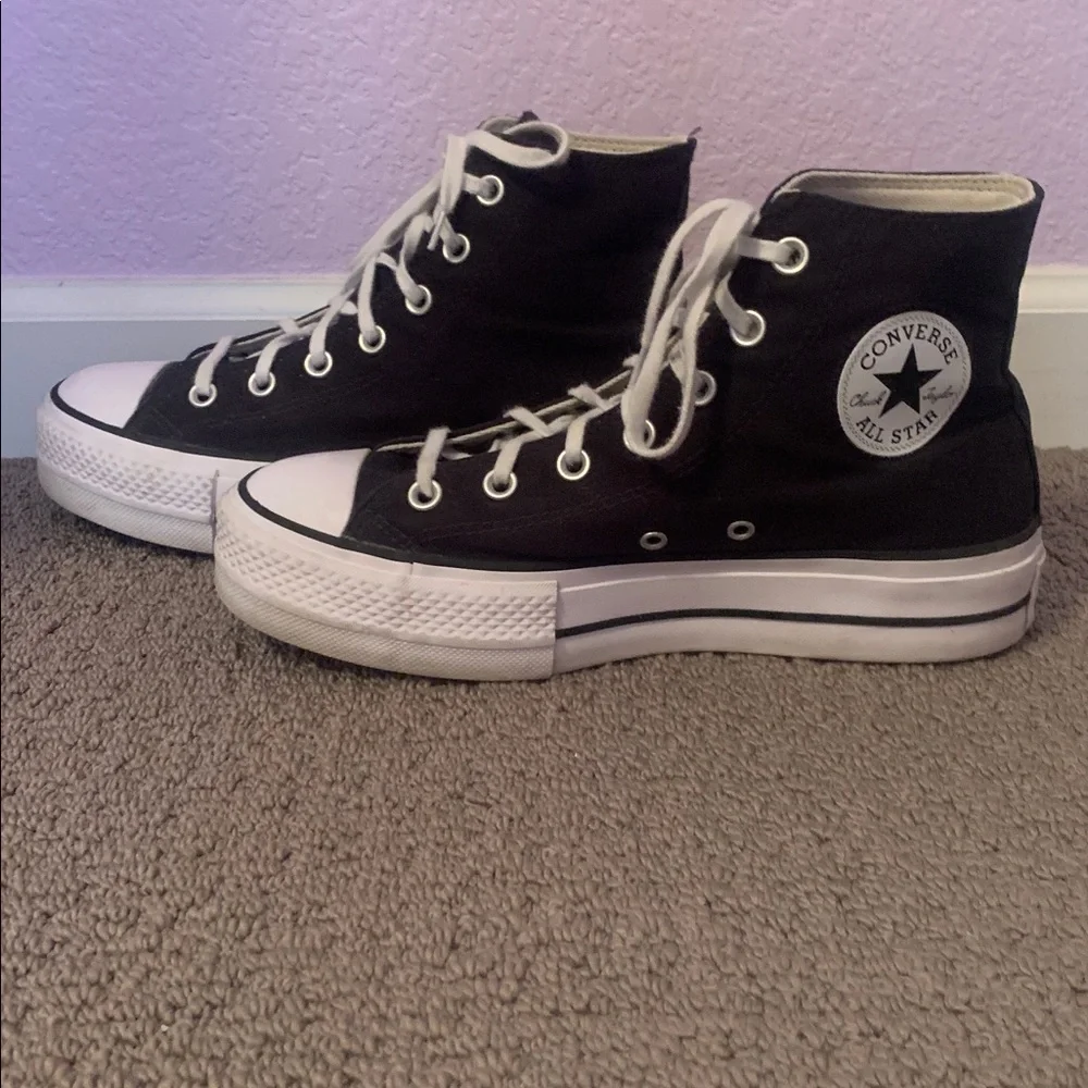 Black converse high tops! - Picture 2 of 7